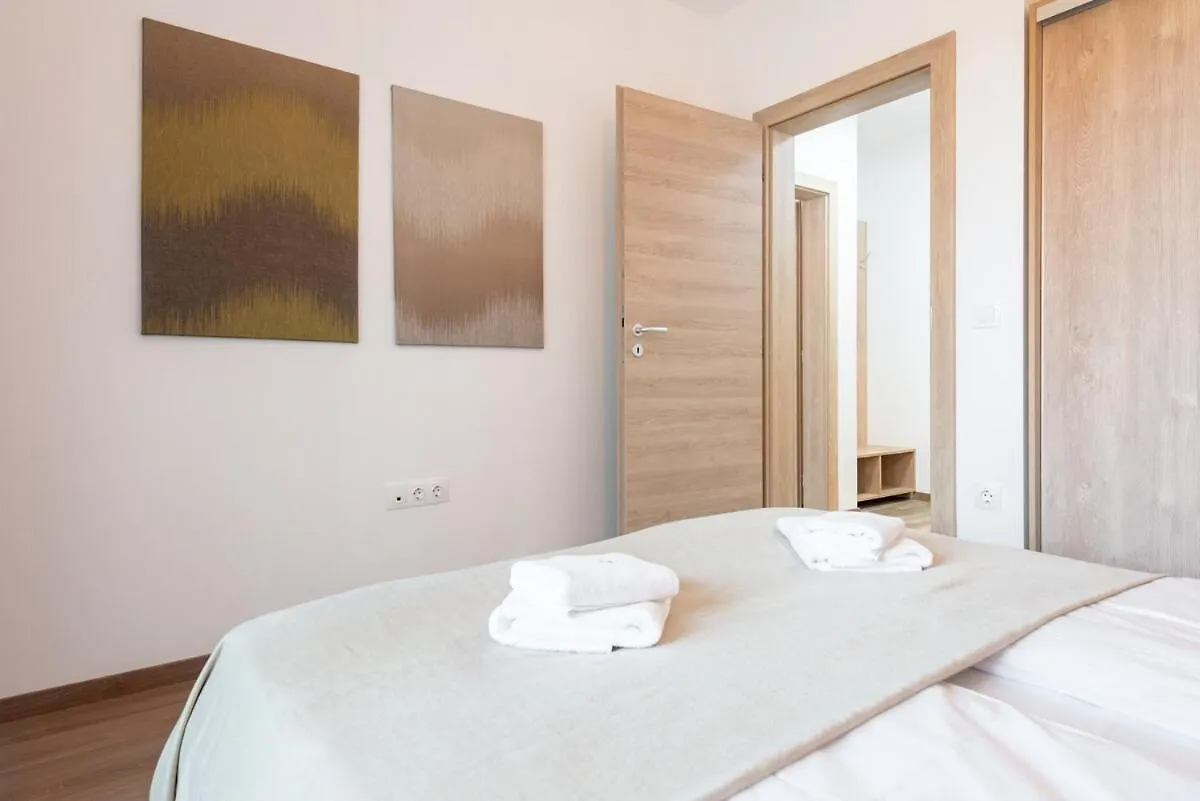 1-Bedroom Flat In Azur Premium Varna Apartment